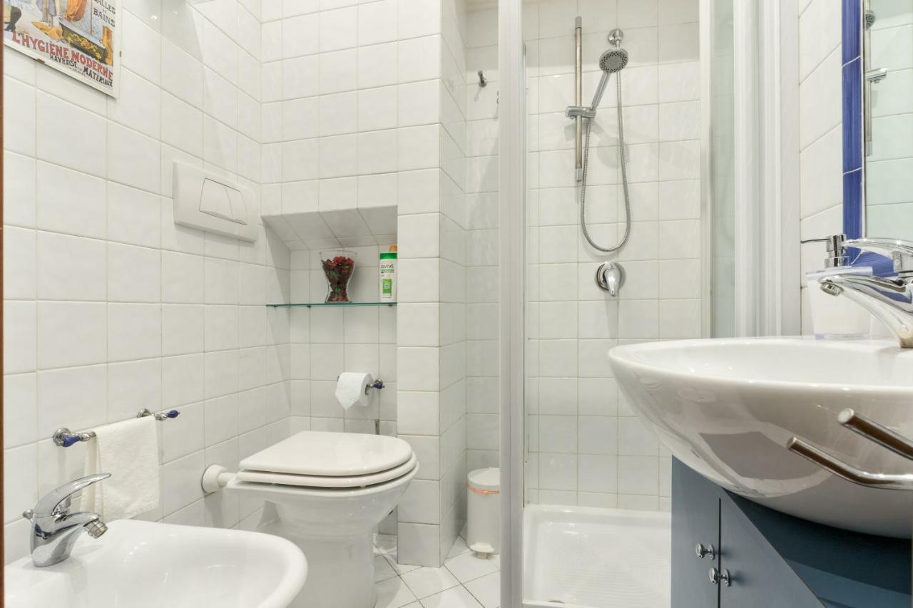 Enchanting Loft In Trastevere Rome Bagian luar foto